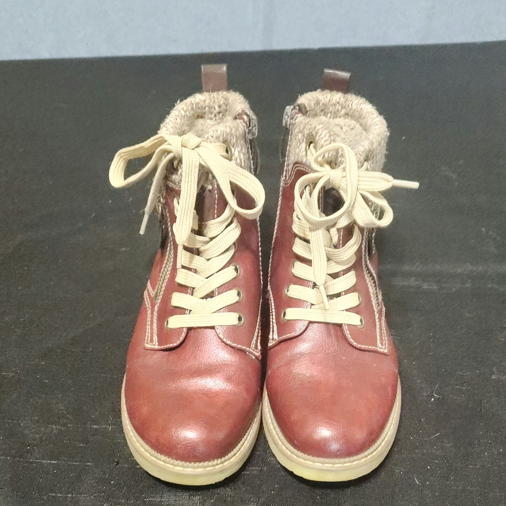 Spring Step Hiking Boots. Size 6.5/37 - Picture 2 of 4